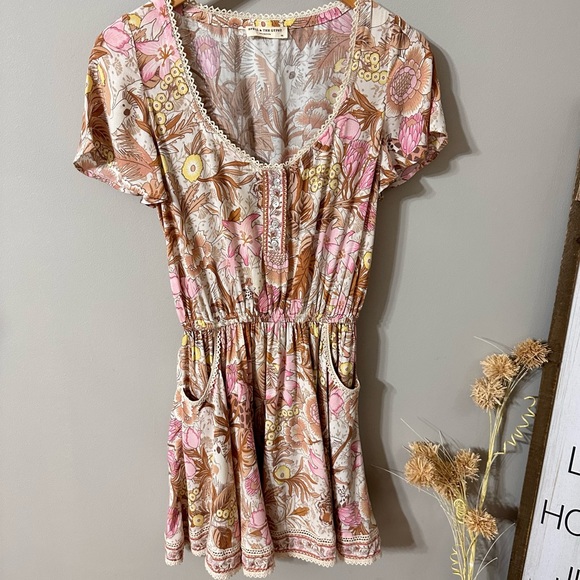 Spell & The Gypsy Jungle Floral boho Mini Dress with Pockets size XS - Picture 2 of 16